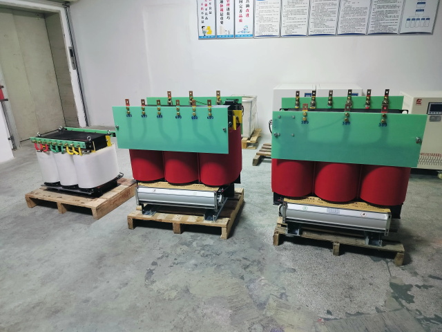 凤凰KS11-1000KVA矿用变压器